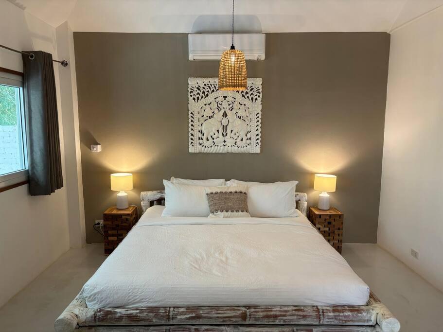 Umiimaan Pool Villa, 4br, 4ba Villa *